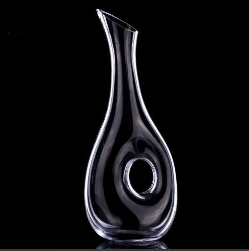 Elegant Crystal Wine Decanter — Premium Glass Aerator for Home & Entertaining