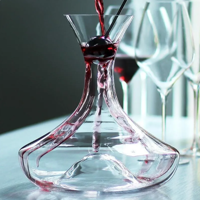 Elegant Crystal Wine Decanter — Premium Glass Aerator for Home & Entertaining
