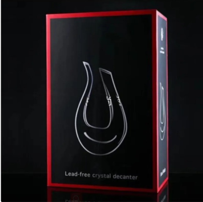 Elegant Crystal Wine Decanter — Premium Glass Aerator for Home & Entertaining