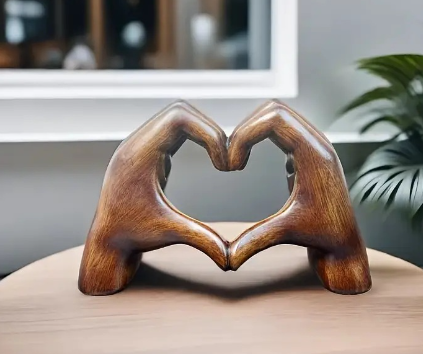 Enchanted Heart Resin Statue – “I Love You So” Gift
